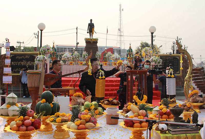 อนุสาวรีย์พระยาชัยสุนทร เจ้าเมืองคนแรก