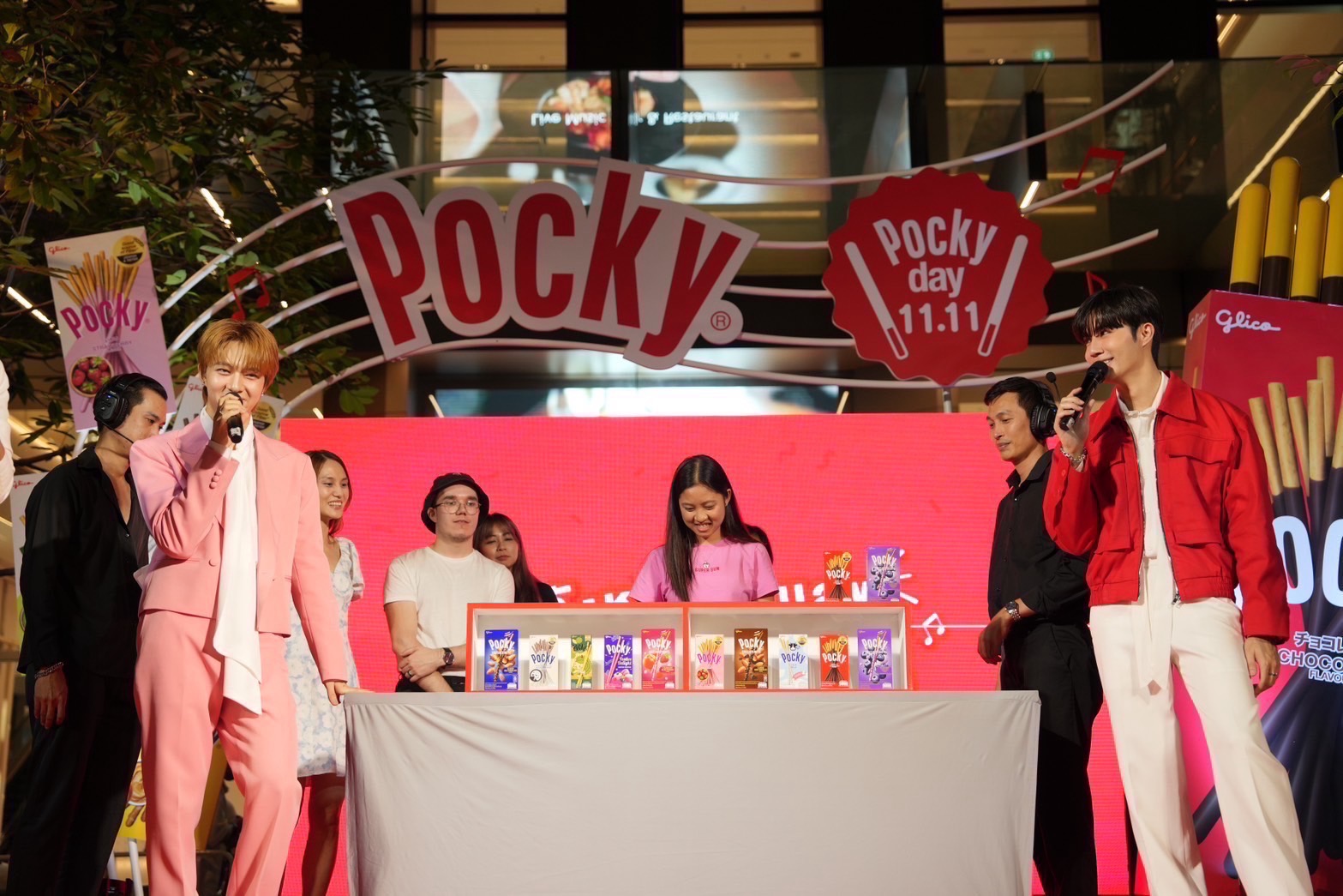 ป๊อกกี้ ส่งมอบความสุขผ่านงาน POCKY DAY 11.11 ชวน ซี-นุนิว อัพจังหวะความสุข สนุกขึ้นกับ “ป๊อกกี้” 